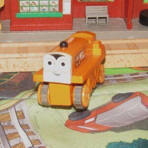 Thomas Wooden Railway Train Engine Track Terence Tractor